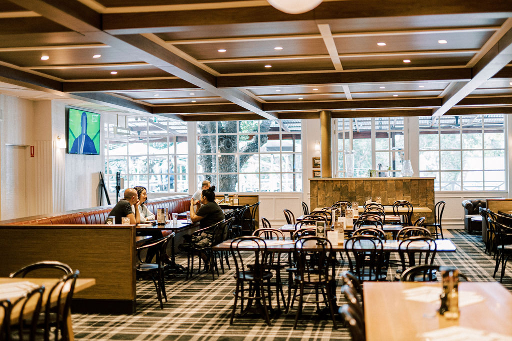 Wentworth Hotel in Homebush West - photo 3