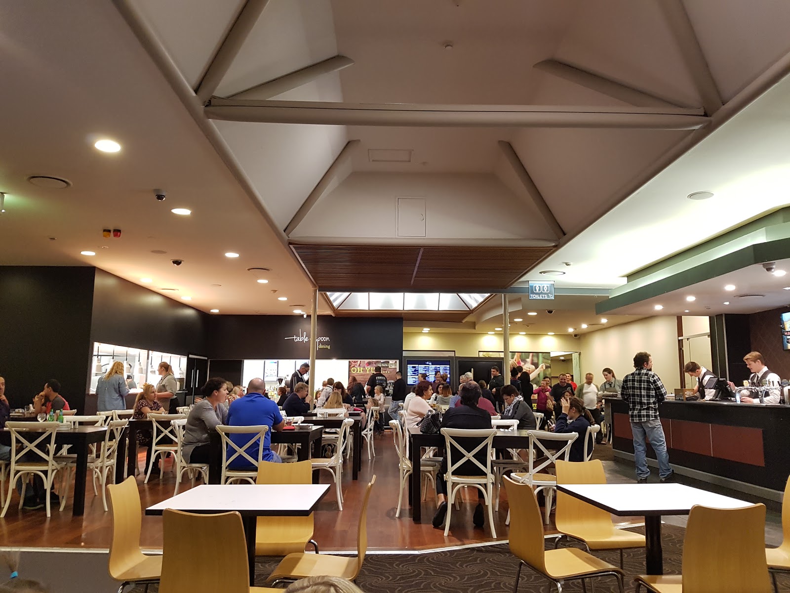 Western Suburbs Leagues Club Illawarra Ltd in Unanderra - photo 1