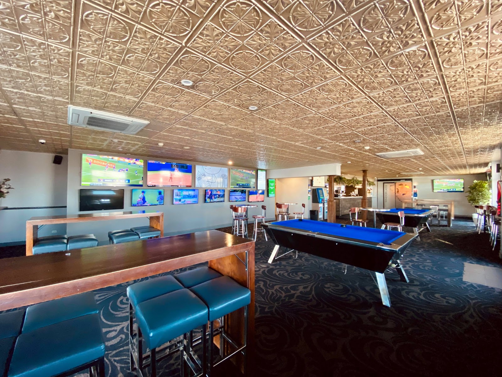 Windsor Castle Hotel in East Maitland - photo 7