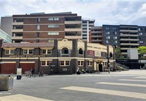 Ambulance Station Hotel - Hotel in Auburn