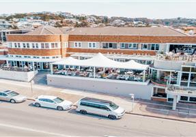 Beach Hotel - Hotel in Merewether
