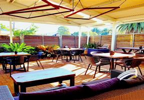 Bent Food and Wine - Hotel in Parkes