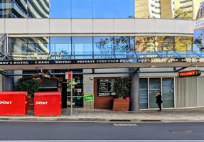 Billy Barry's Hotel - Hotel in North Sydney