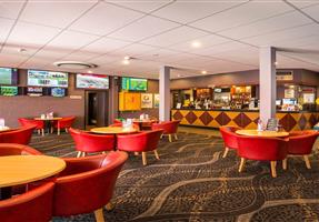 Brown Jug Inn Hotel - Hotel in Fairfield Heights