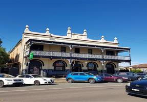Caledonia Hotel - Hotel in Aberdare