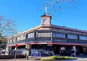 Clock Hotel - Hotel in Surry Hills