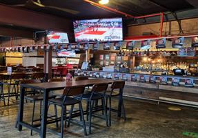 Cookie's Lounge Bar - Hotel in North Strathfield