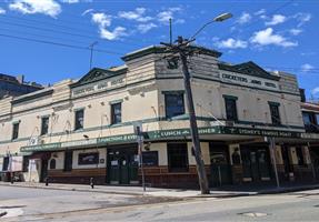 Cricketer's Arms Hotel - Hotel in Surry Hills