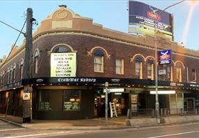 Crowbar Sydney - Hotel in Leichhardt