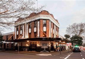 Dolphin Hotel - Hotel in Surry Hills
