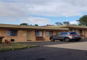 Goldfields Inn Hotel - Hotel in Tuena