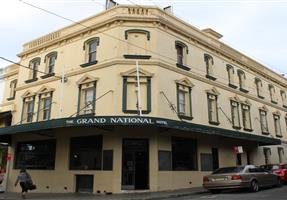 Grand National Hotel - Hotel in Paddington