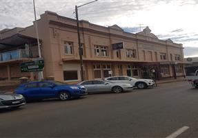 Gunnedah Services & Bowling Club - Club in Gunnedah