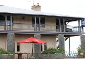 Hampton Half-Way House Hotel - Hotel in Hampton