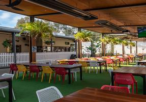 Homestead Tavern - Hotel in Kellyville Ridge
