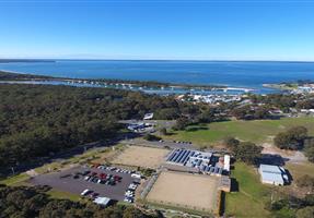 Husky Sports - Club in Huskisson