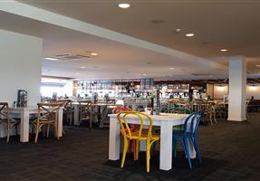 Illawarra Yacht Club Limited - Club in Warrawong