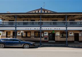 Joe Maguires Pub - Hotel in North Tamworth