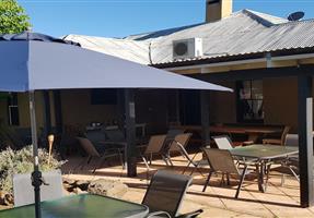 Linga Longa Inn Hotel - Hotel in Gundy