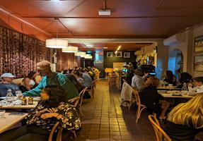 Little Lagos - Hotel in Enmore