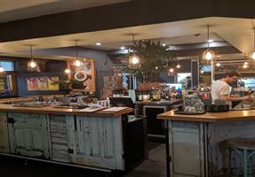 Lord Raglan Hotel - Hotel in Alexandria