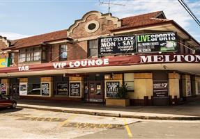 Melton Hotel - Hotel in Auburn