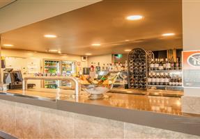 Orange Waratah Sports Club Ltd - Club in Orange