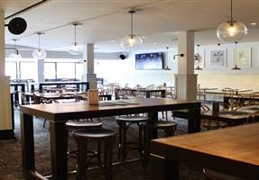 Panania Hotel - Hotel in Panania