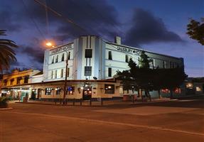 Salisbury Hotel - Hotel in Stanmore