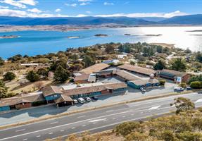 Snowy Valley Motel - Hotel in East Jindabyne