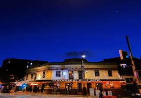 Strawberry Hills Hotel - Hotel in Surry Hills