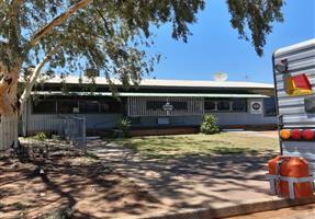 Sundowner Hotel - Hotel in Quambone