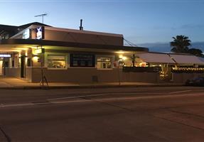 Tates Hotel - Hotel in Windsor