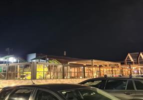 The Forest Hotel - Hotel in Frenchs Forest