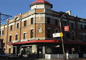 The Imperial Hotel & Motel - Bowral - Hotel in Bowral