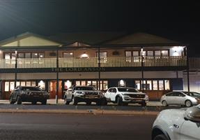 The Lord Anson - Hotel in Orange