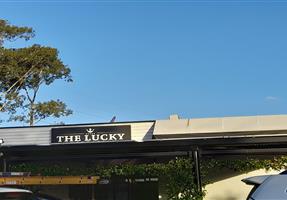 The Lucky Australian Hotel - Hotel in St Marys
