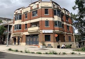 The Old Fitzroy Hotel - Hotel in Woolloomooloo