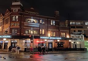 The Pyrmont Bridge Hotel - Hotel in Pyrmont