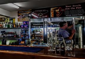 Warners Bay Bowling Club Co-operative Limited - Club in Warners Bay