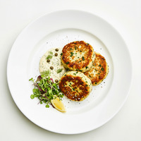 SMOKED SALMON CROQUETTE