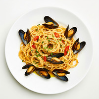 LINGUINE CHILLI PRAWN & MUSSEL