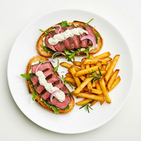 OPEN STEAK SANDWICH