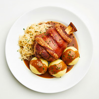 SOYA PORK KNUCKLE