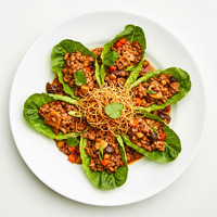 Chicken Larb Choi Bow