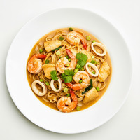 84.Seafood Noodle Soup (clear soup) / Hủ tiếu đồ biển
